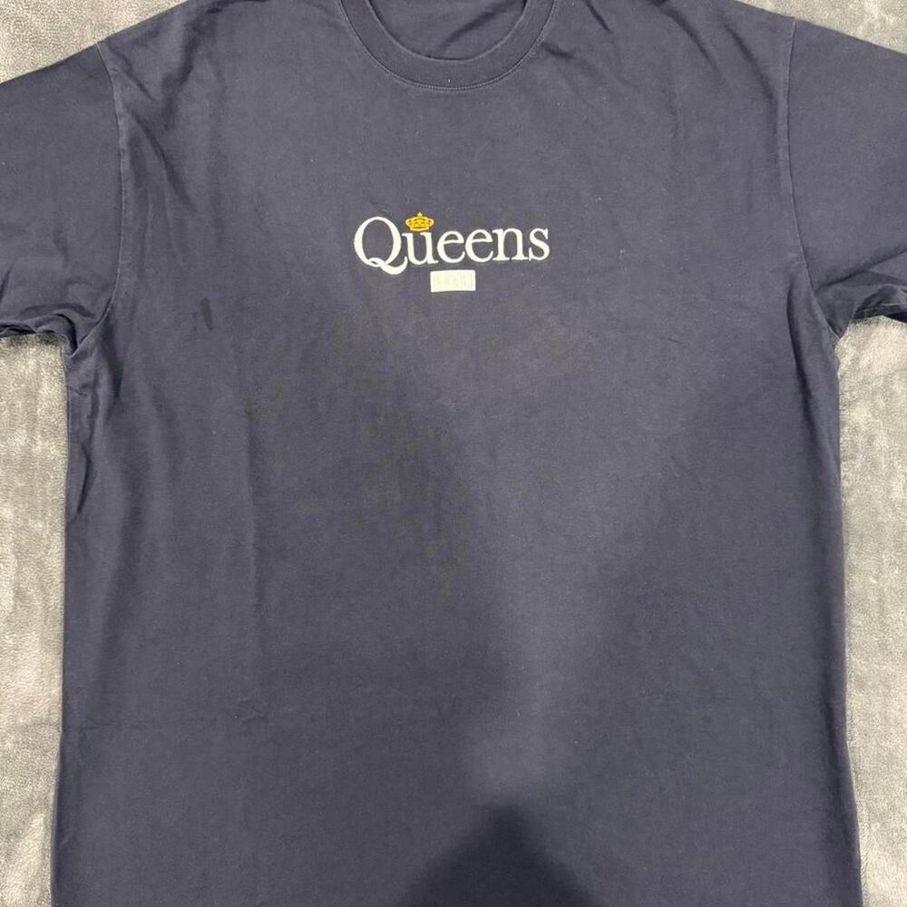 Kith Men's Navy and Blue T-shirt